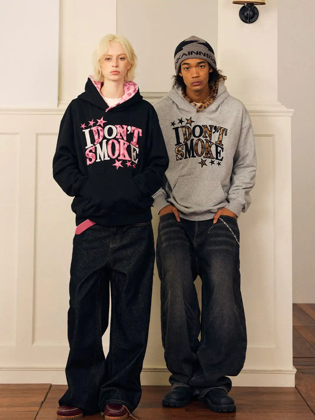DONSMOKE | Leopard Print Star Appliqué Sweatshirt
