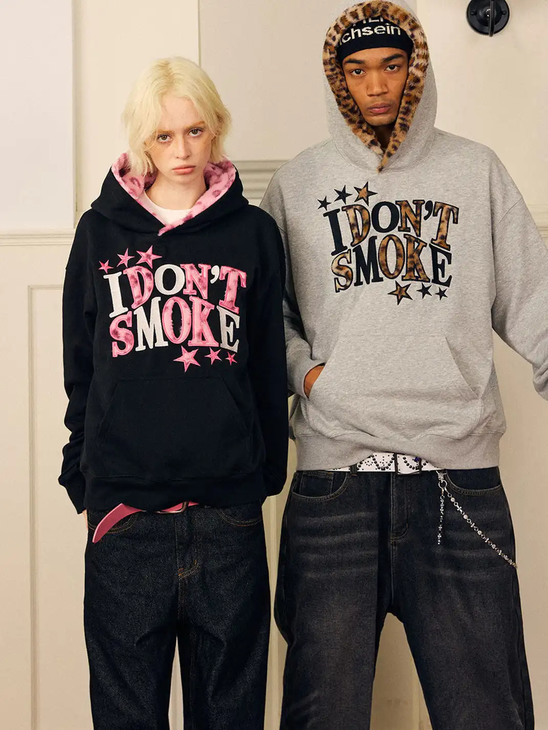 DONSMOKE | Leopard Print Star Appliqué Sweatshirt
