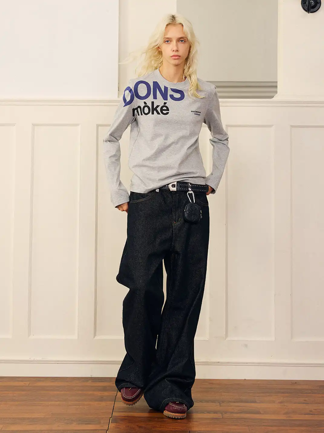 DONSMOKE | Slogan Print Long Sleeve Top