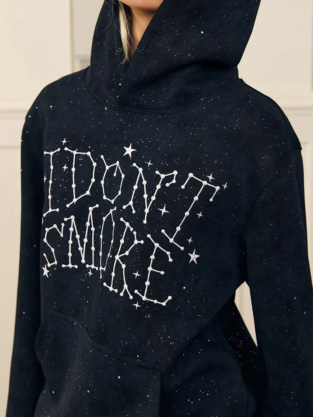 DONSMOKE | Star-Shaped Drop-Shoulder Sweatshirt