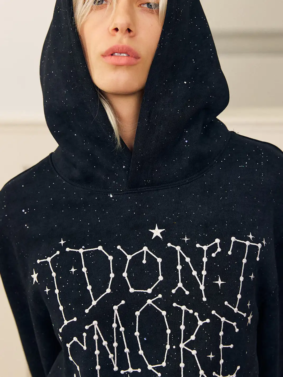 DONSMOKE | Star-Shaped Drop-Shoulder Sweatshirt