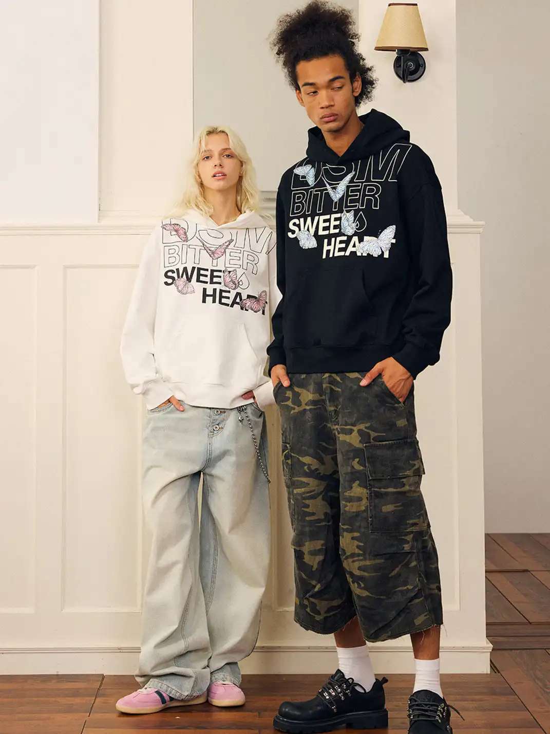 DONSMOKE | Drop-Shoulder Butterfly Sweatshirt