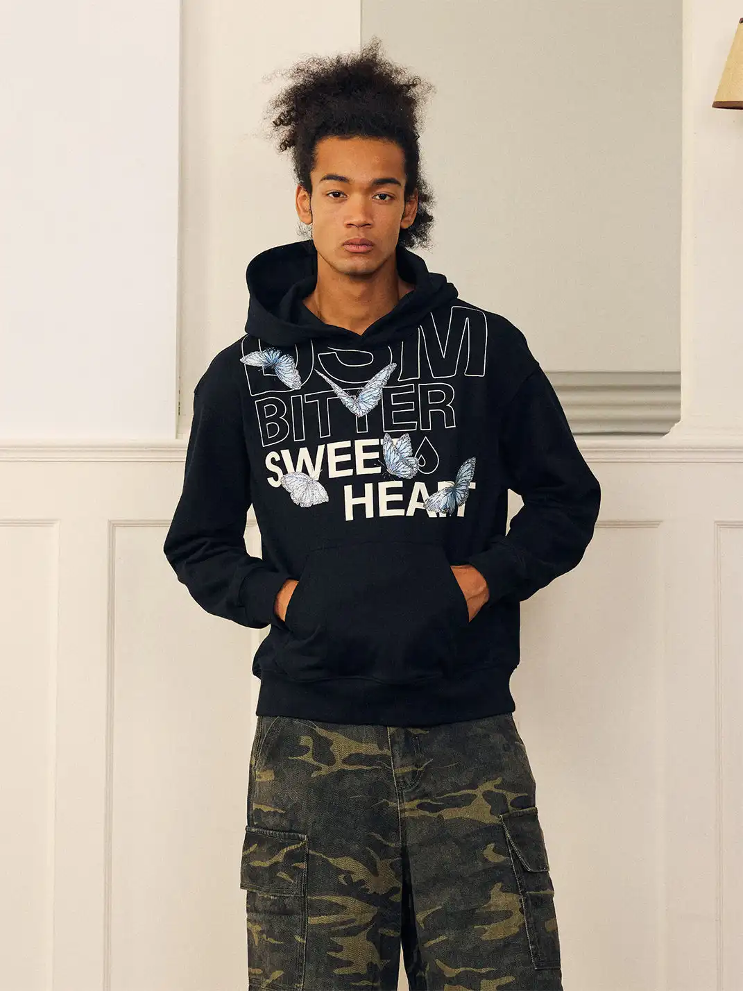 DONSMOKE | Drop-Shoulder Butterfly Sweatshirt