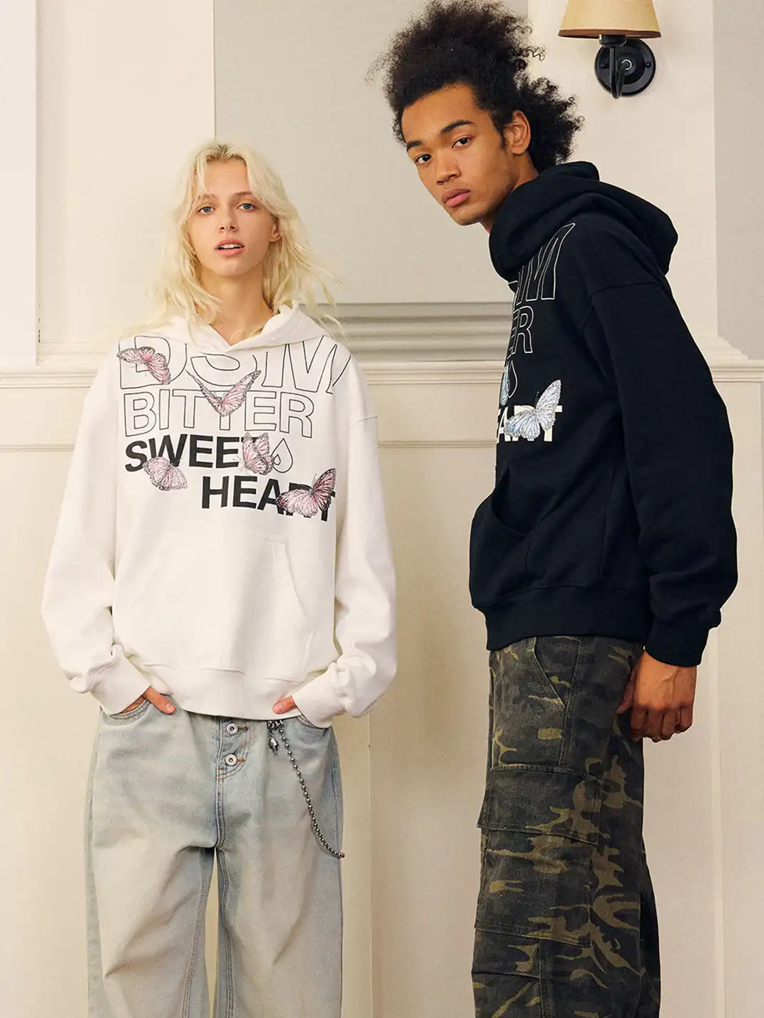 DONSMOKE | Drop-Shoulder Butterfly Sweatshirt