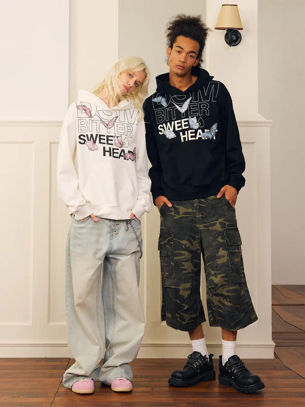 DONSMOKE | Drop-Shoulder Butterfly Sweatshirt
