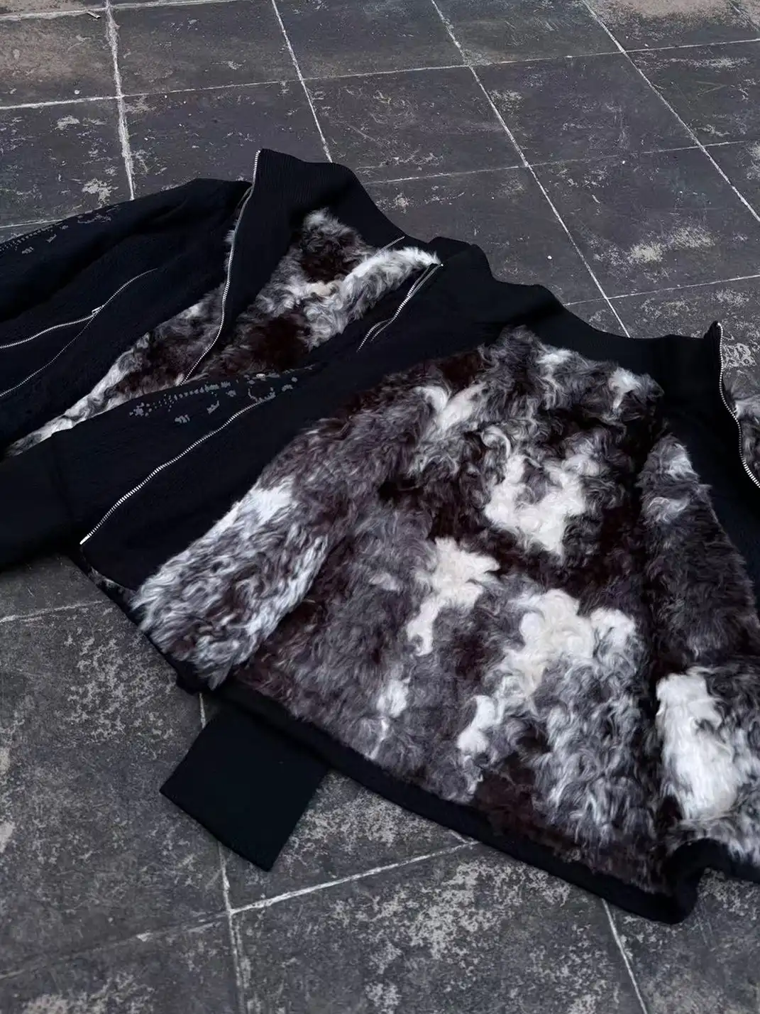 PAIKI | Cross Rope Cow Print Knit Jacket