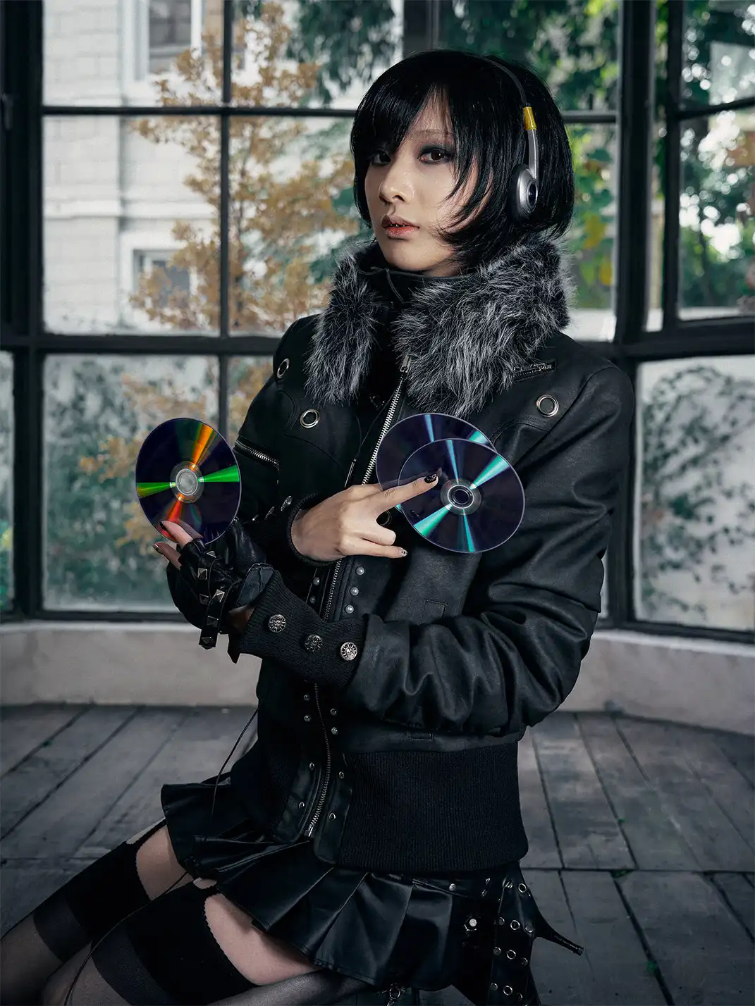 PAIKI | Pearl-Washed Leather Jacket with Fur Collar