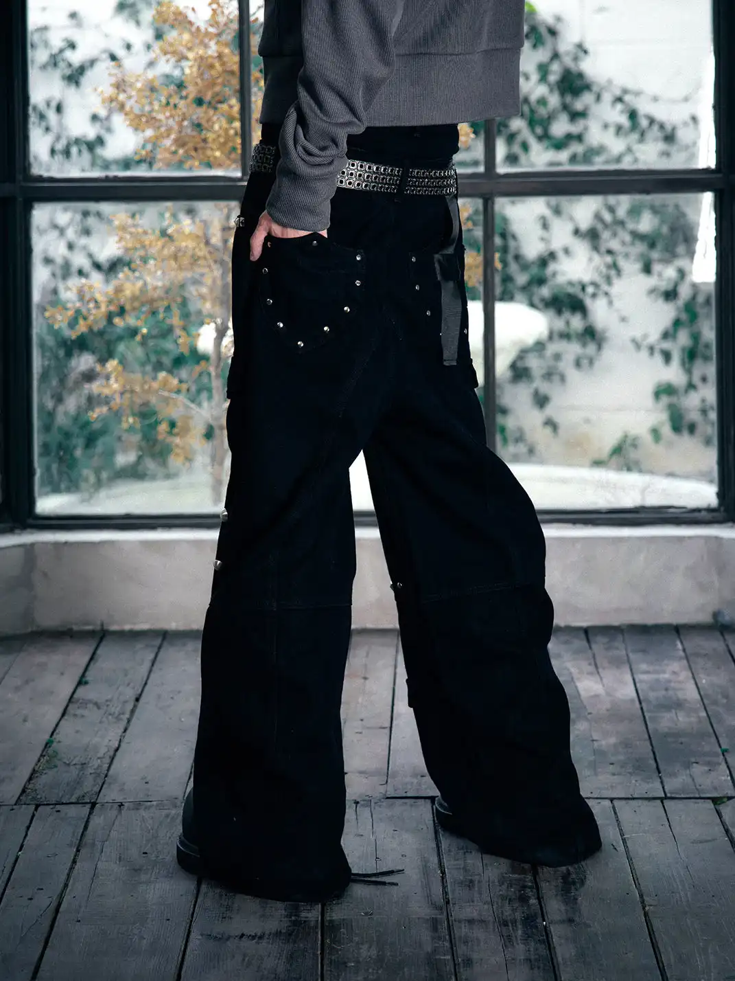 PAIKI | Studded Work Pants