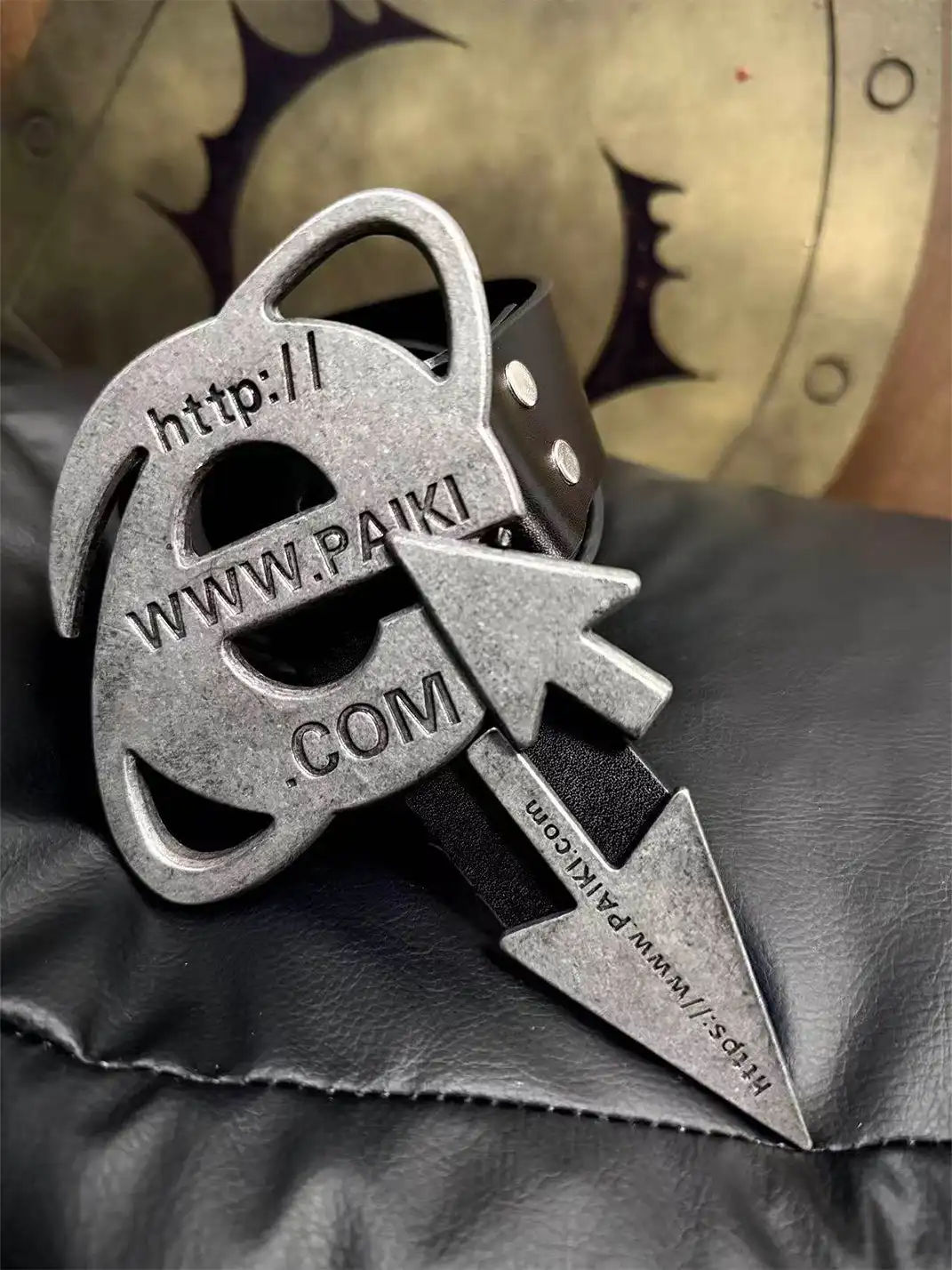 PAIKI | Browser Mouse Distressed Metal Belt
