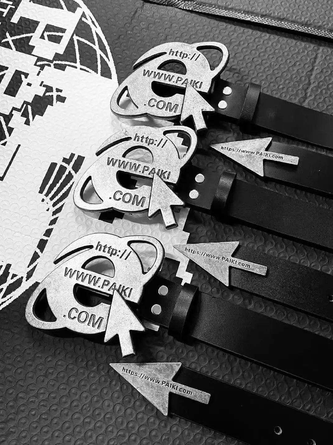 PAIKI | Browser Mouse Distressed Metal Belt