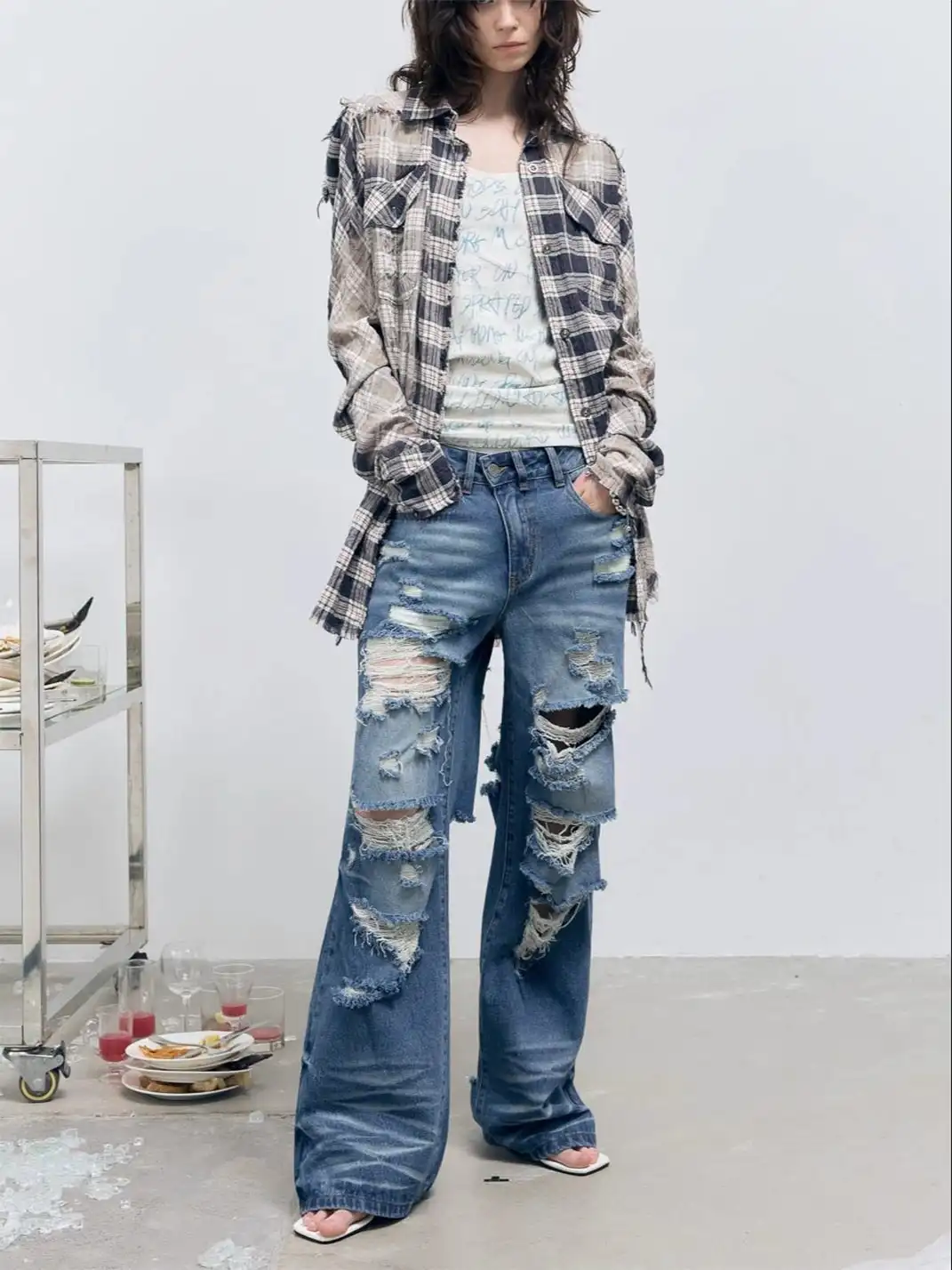 FULLTIDE | Ripped And Distressed Washed Jeans