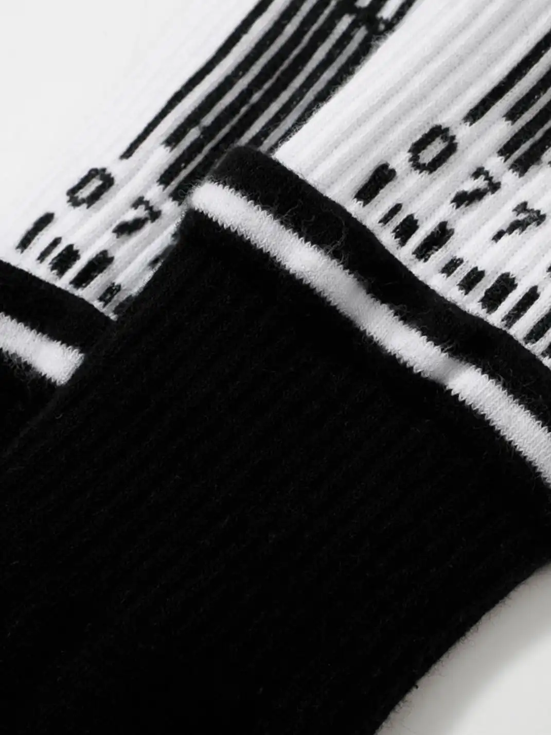 FULLTIDE | 2-Pack Barcode Knitted Patchwork Socks