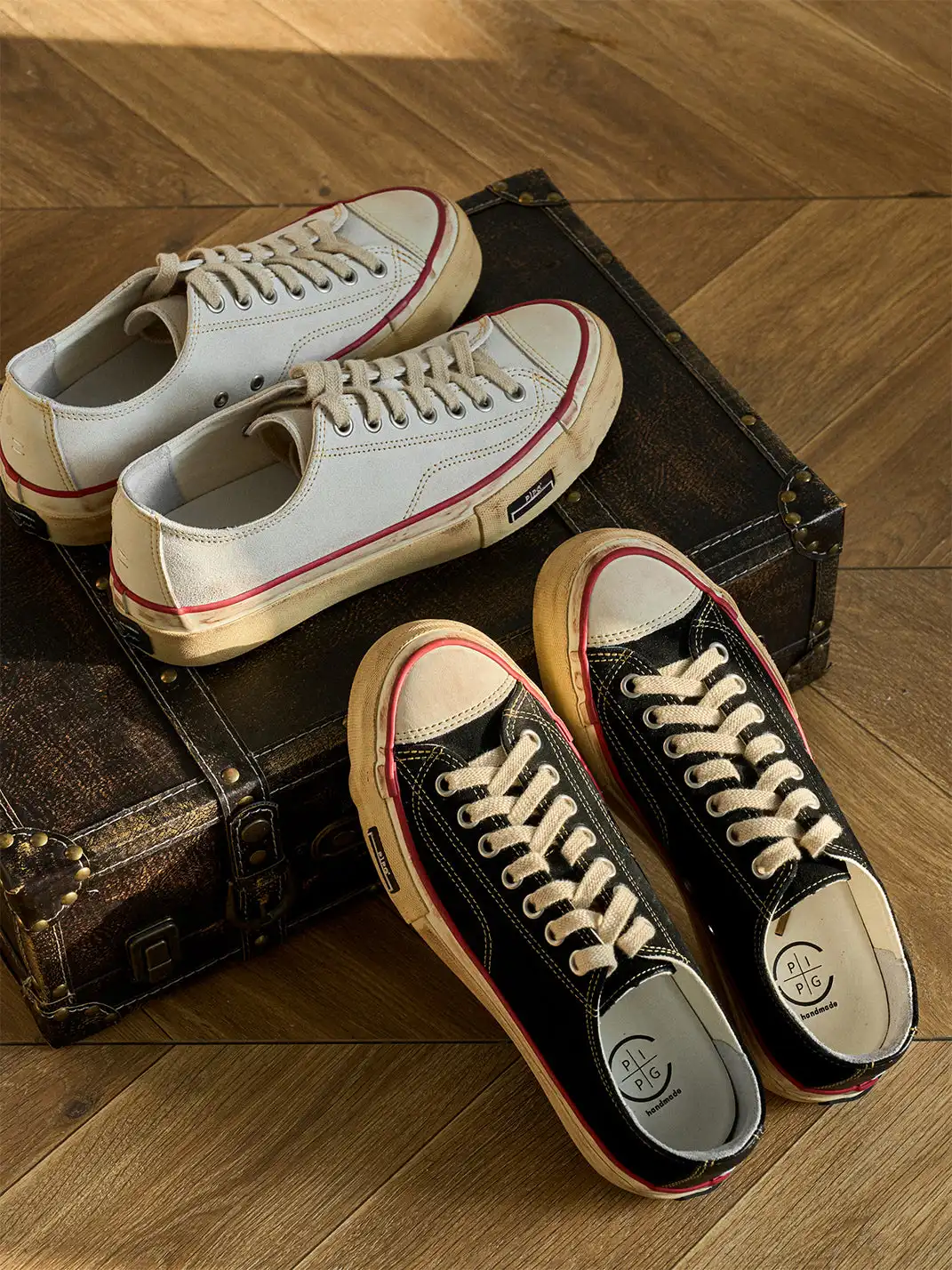 PIPG | Retro Distressed Canvas Shoes