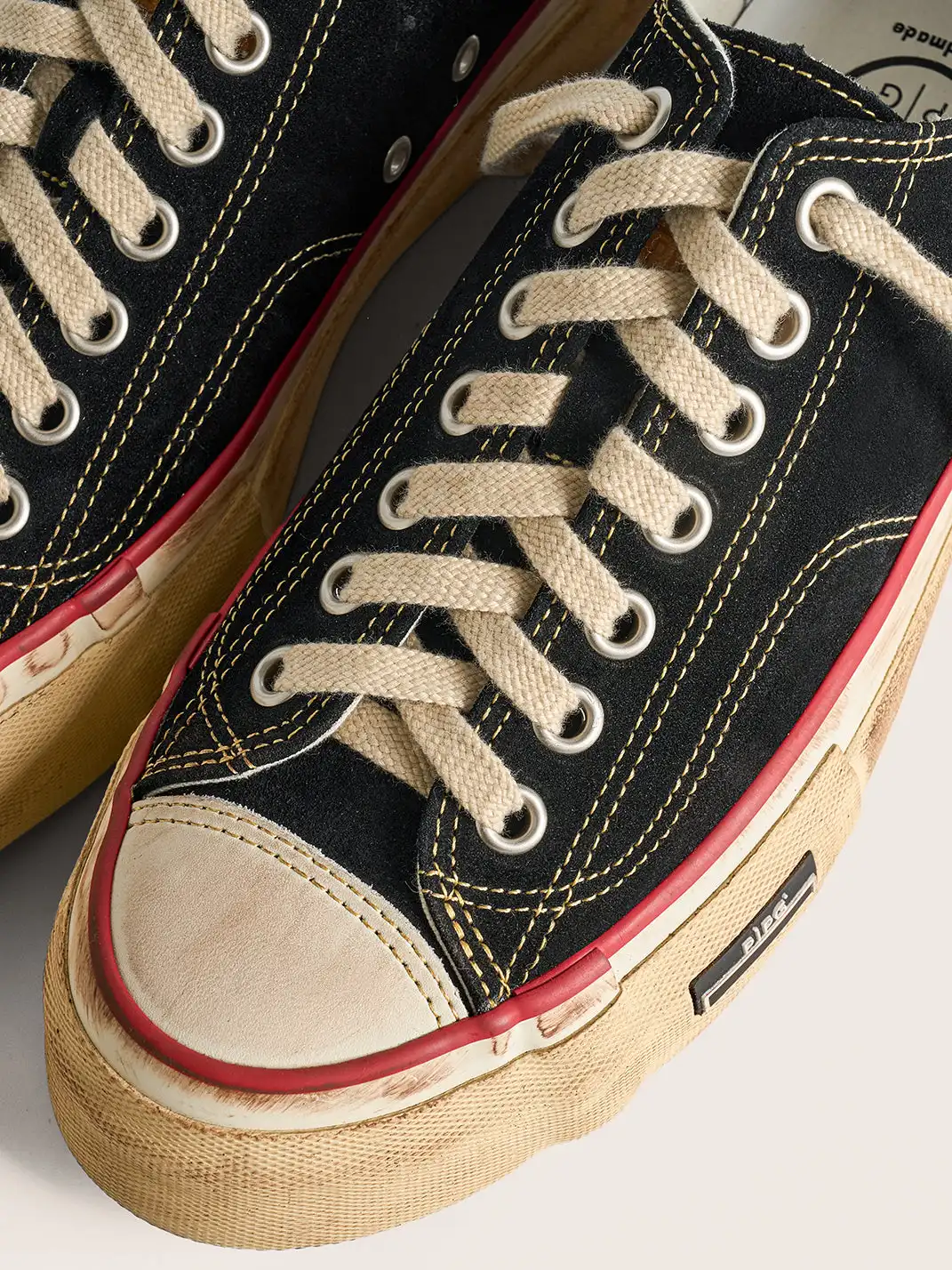 PIPG | Retro Distressed Canvas Shoes