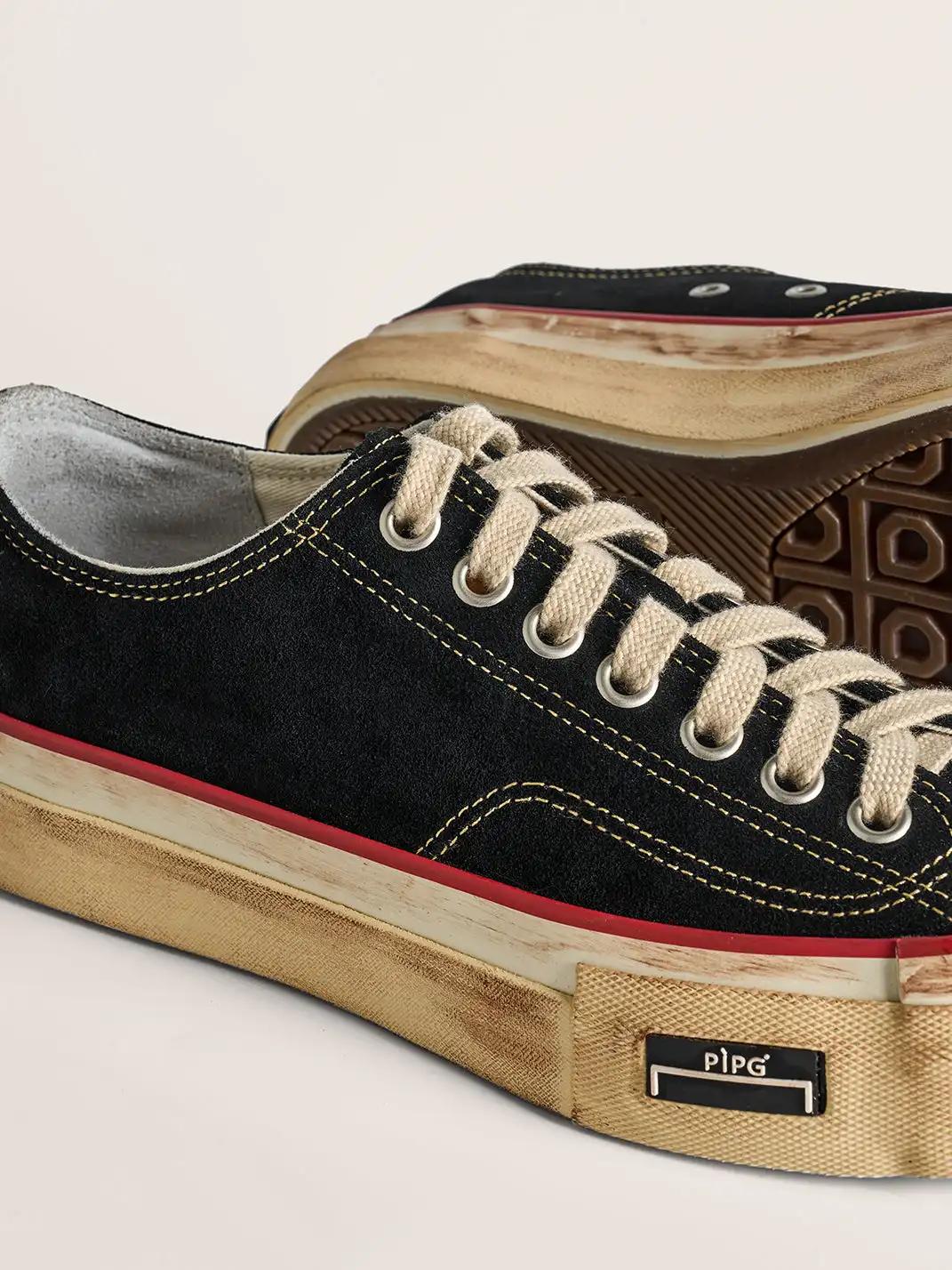 PIPG | Retro Distressed Canvas Shoes