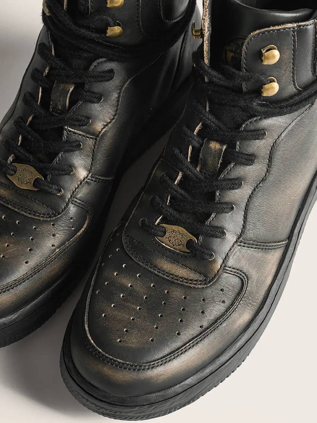 PIPG | Genuine Leather Distressed Martin Boots