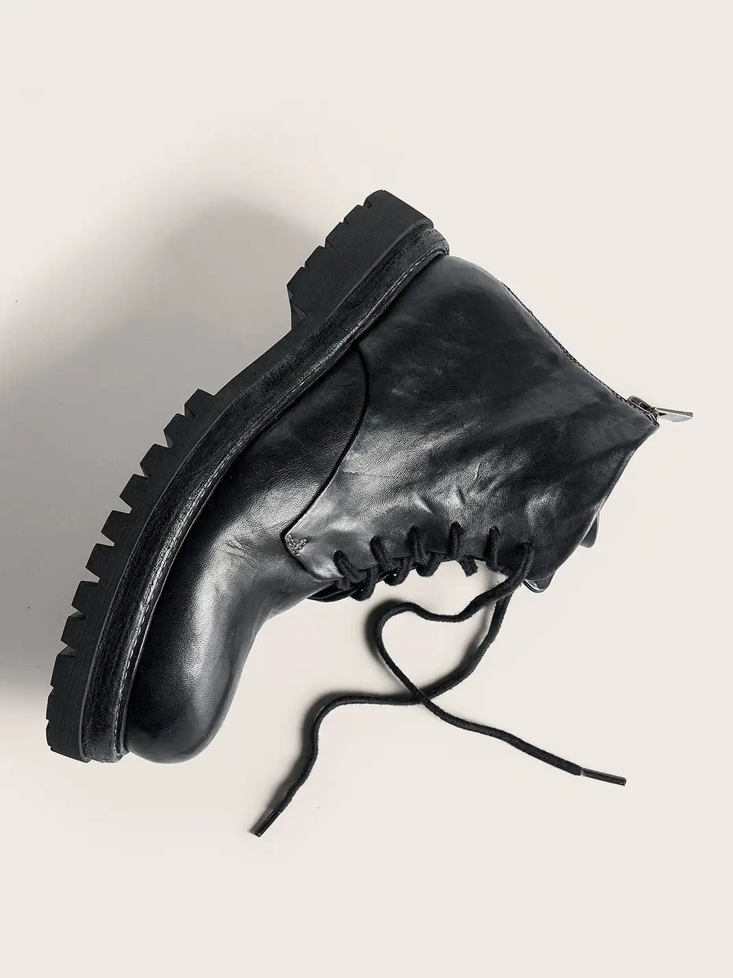 PIPG | Washed Horse Leather Vintage Martin Boots