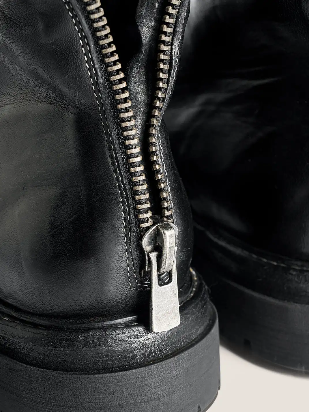 PIPG | Washed Horse Leather Vintage Martin Boots