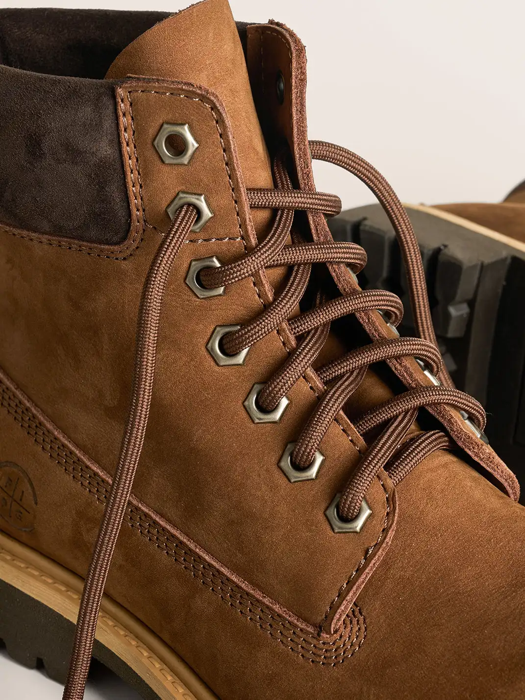 PIPG | Retro Lightweight Suede Martin Boots