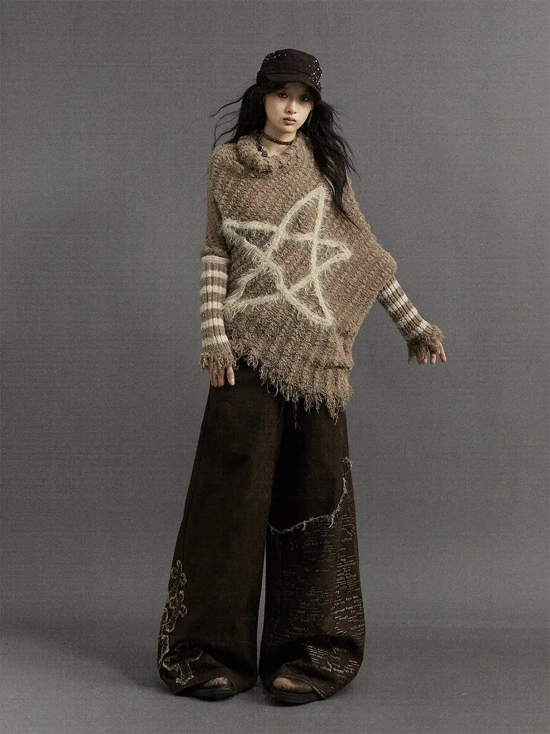 NO ROMANCE | Five-Pointed Star Striped Knit Sweater