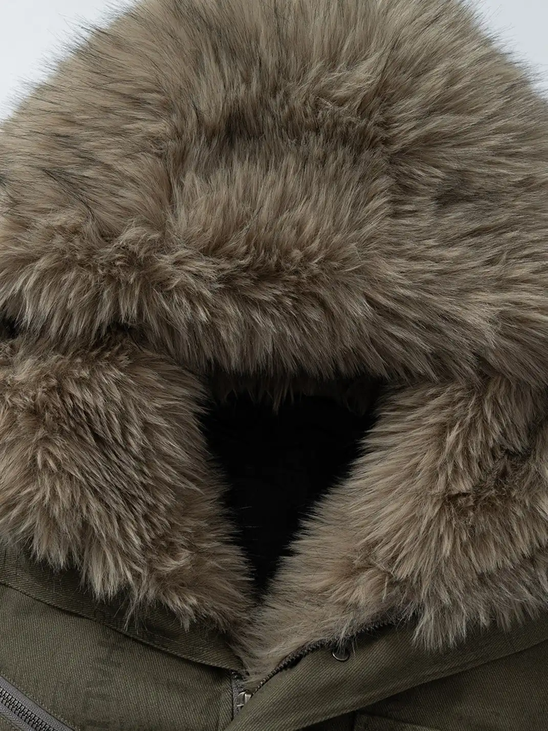 NO ROMANCE | Distressed 3D Pocket and Fur Collar Cotton Coat