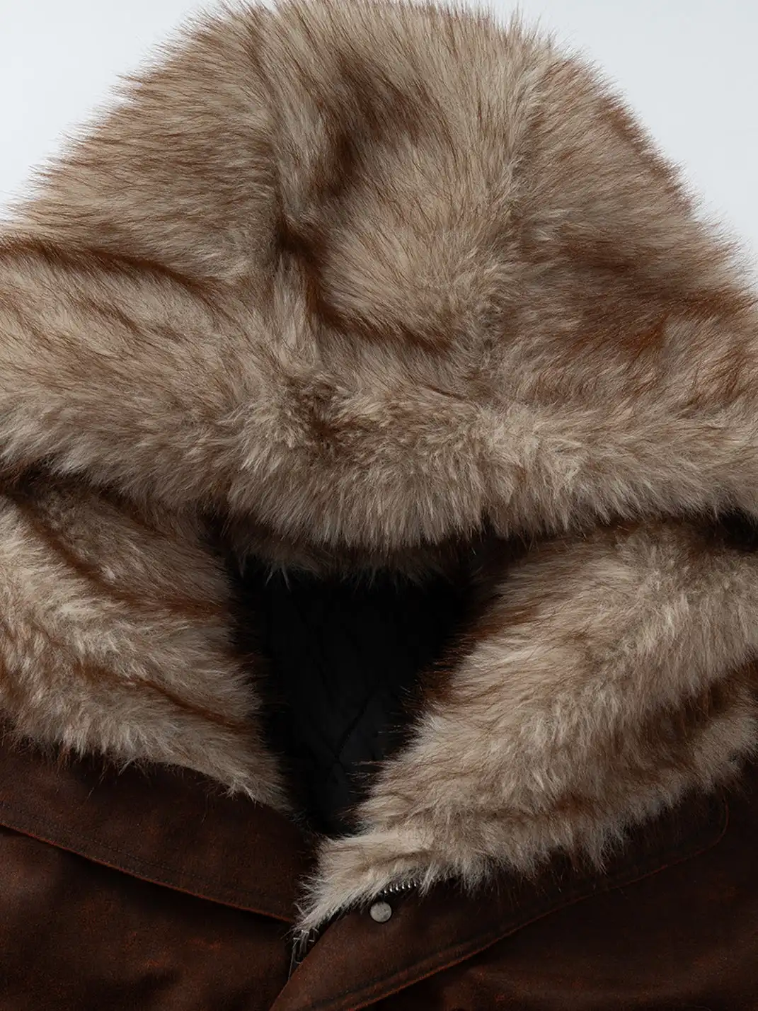 NO ROMANCE | Distressed 3D Pocket and Fur Collar Cotton Coat