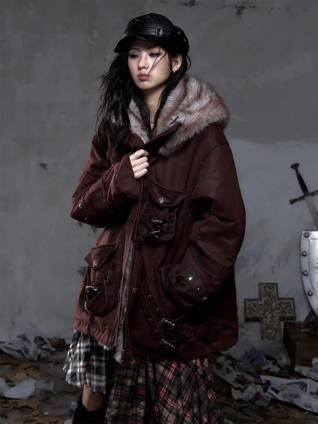 NO ROMANCE | Distressed 3D Pocket and Fur Collar Cotton Coat