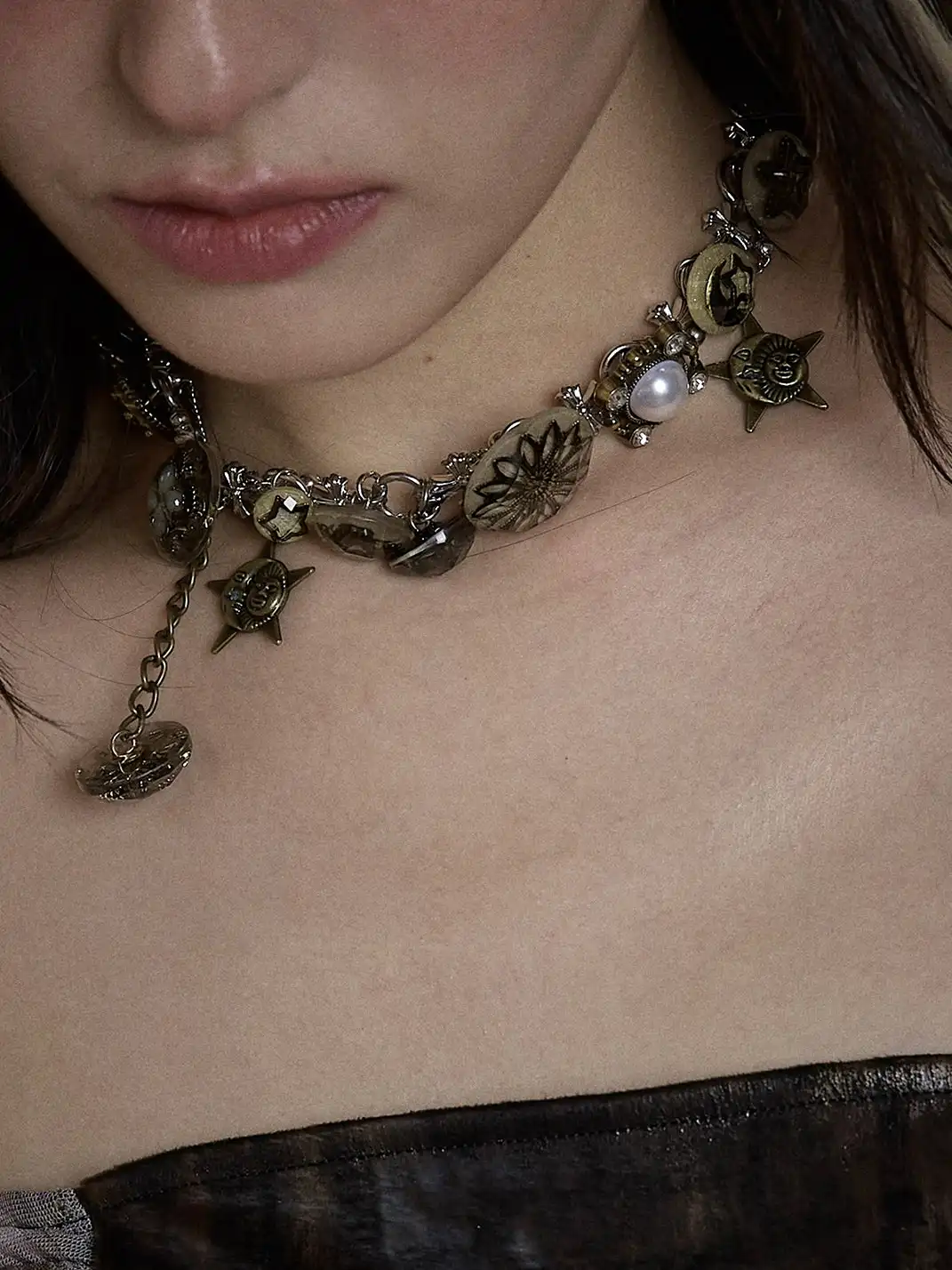 NO ROMANCE | Button Necklace With Five-Pointed Star Collarbone Chain