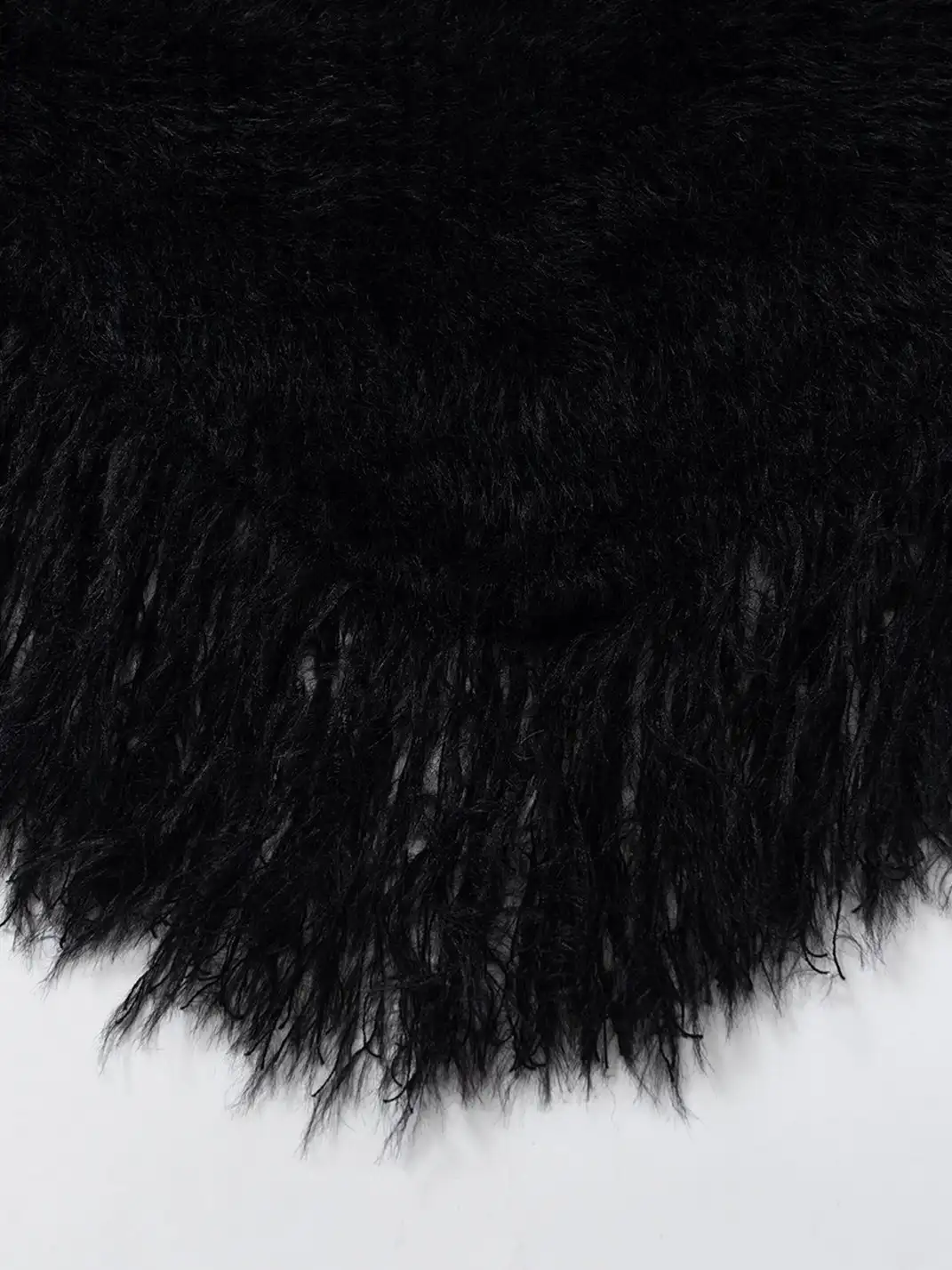 NO ROMANCE | Warmness Triangle Scarf Shawl