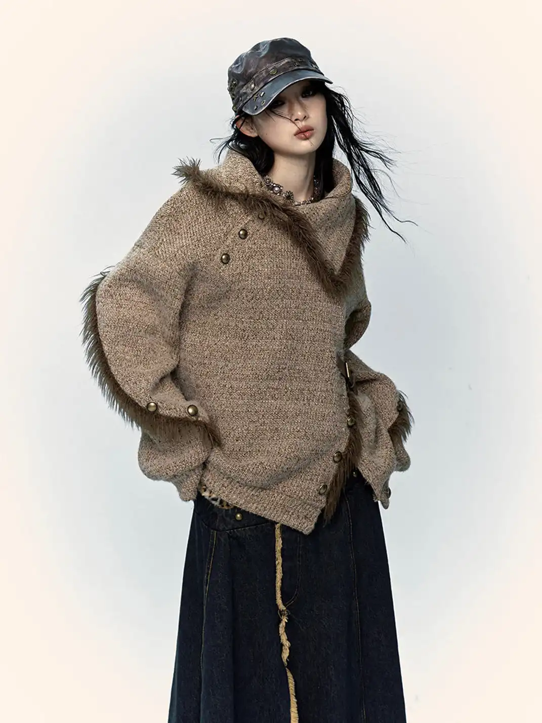 NO ROMANCE | Raw Edge Loose Knit Sweater