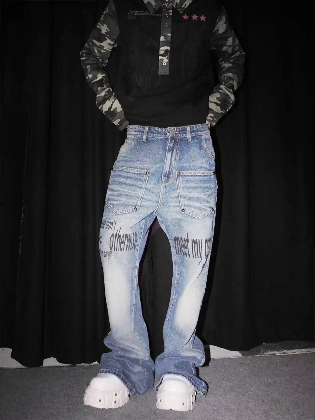 DETW | Slogan Washed Studded Jeans