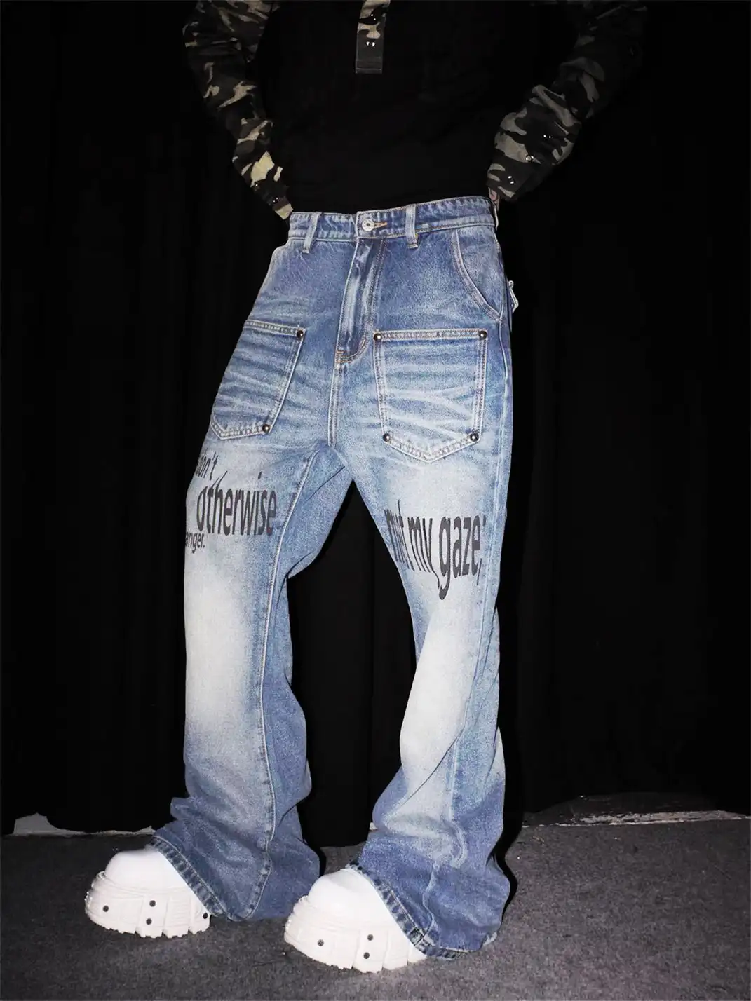 DETW | Slogan Washed Studded Jeans
