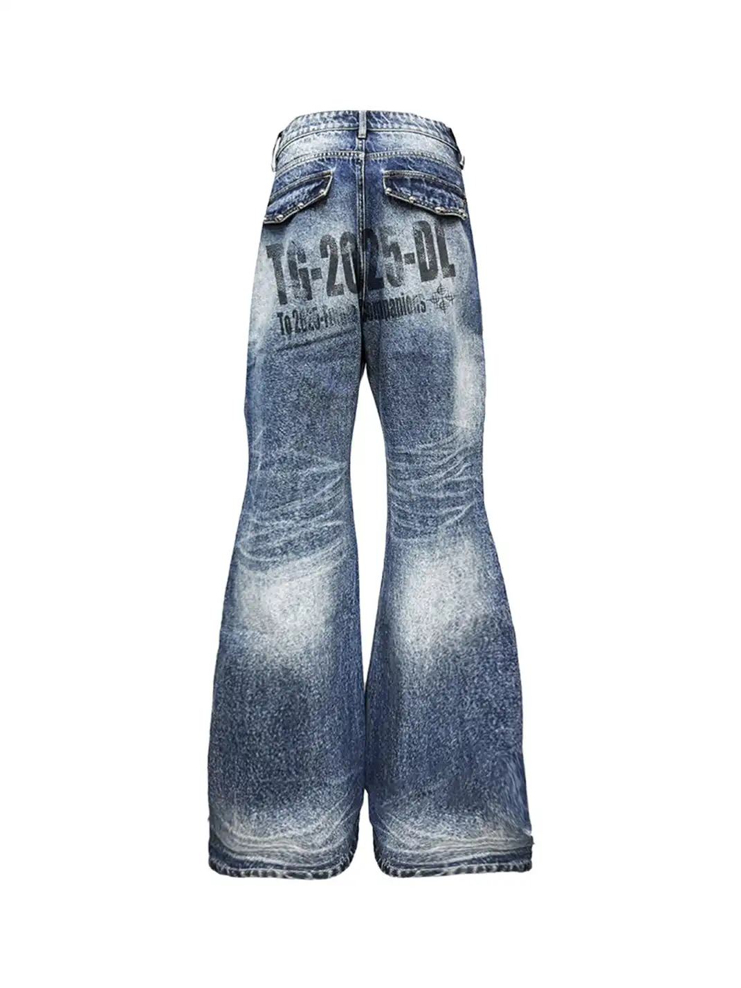 DETW | Slogan Washed Studded Jeans