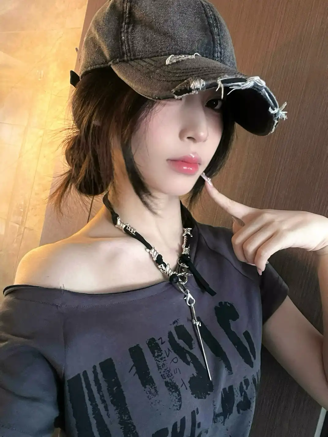 DETW | Sword Pendant Necklace