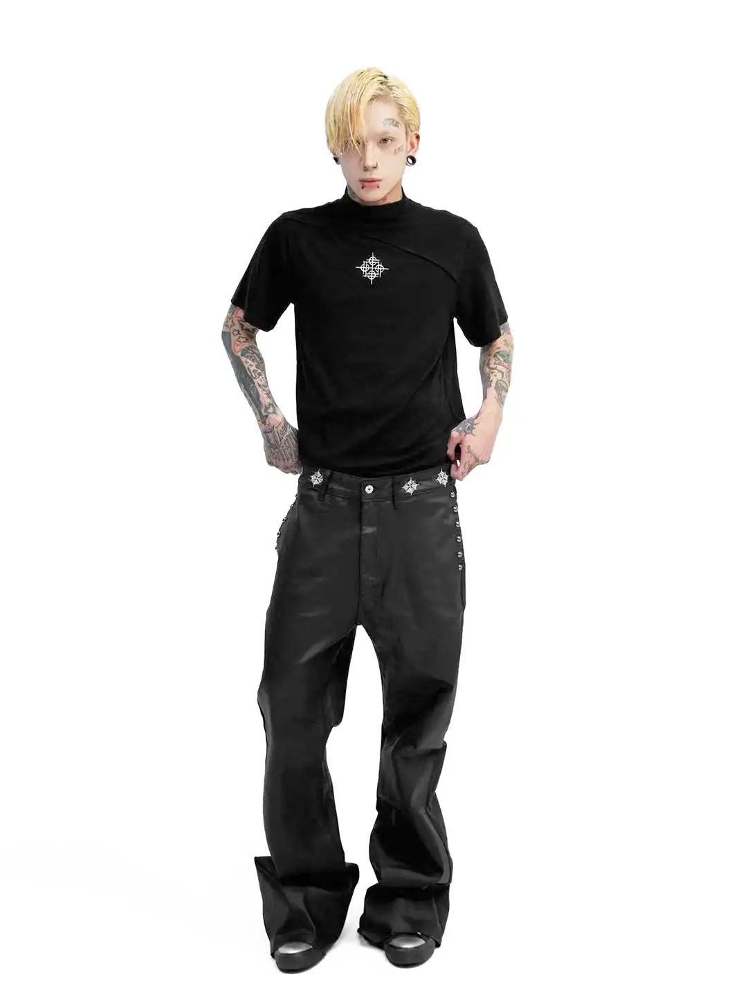 DETW | Micro-Flared Wax Coating 14 Ounces Jeans