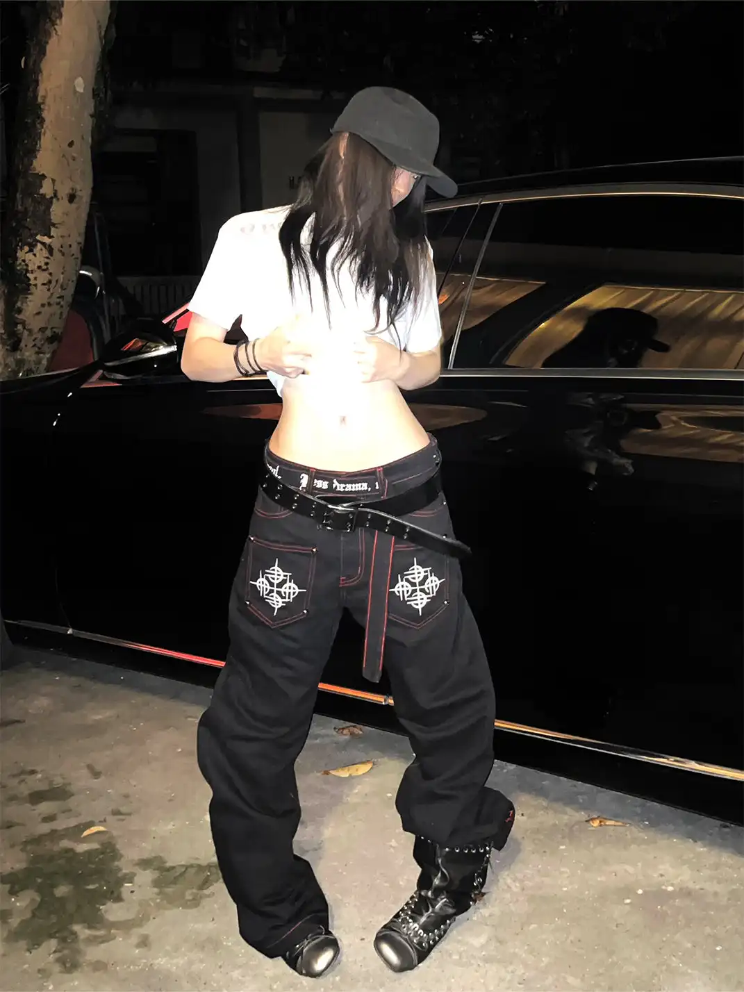 DETW | Curved Ribbon Jeans