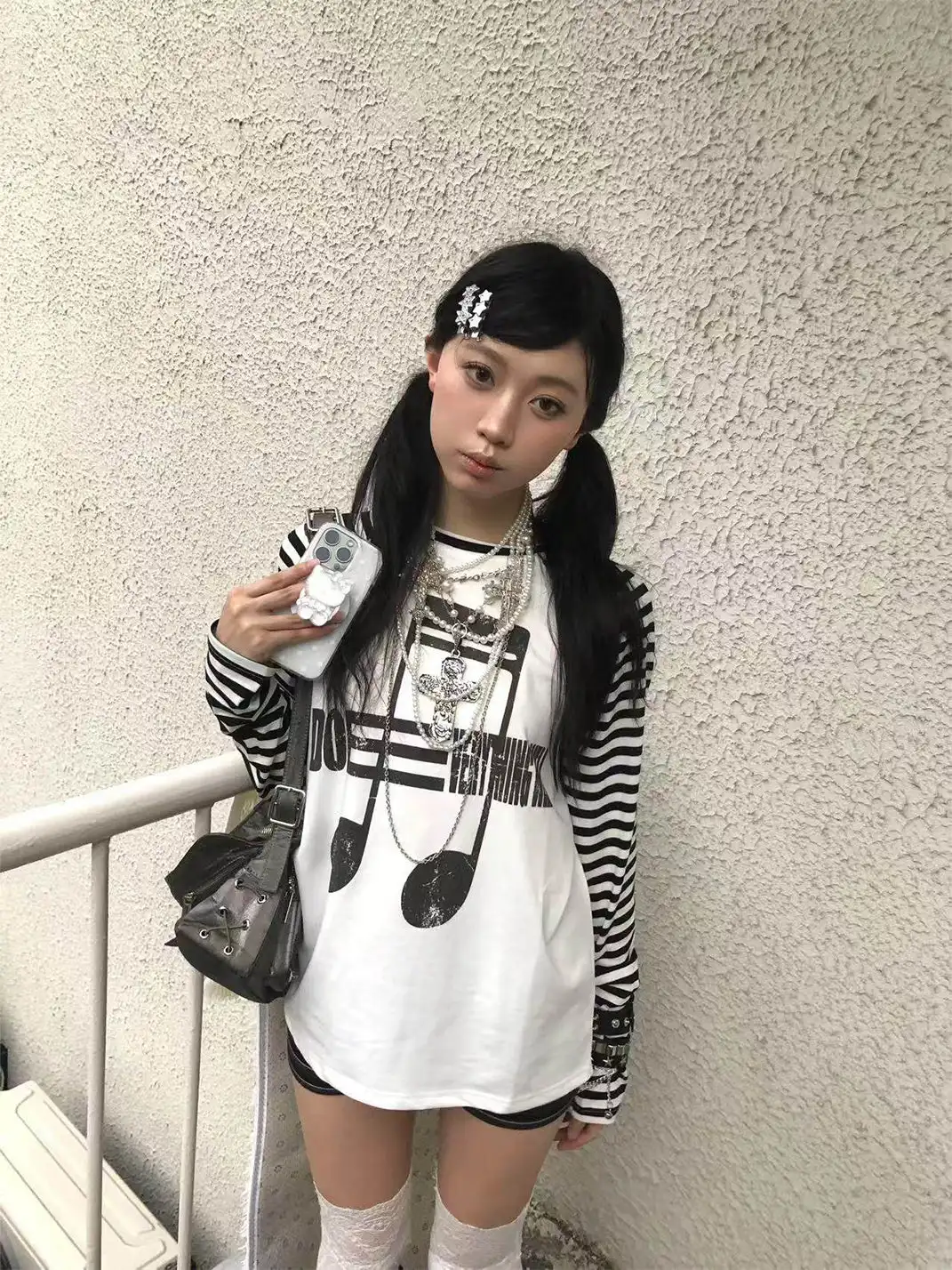 DETW | Musical Note Striped Raglan Sleeves Tee