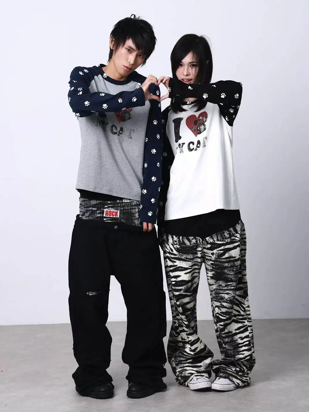 DETW | "I LOVE MY CAT" Printed Raglan Sleeve Tee