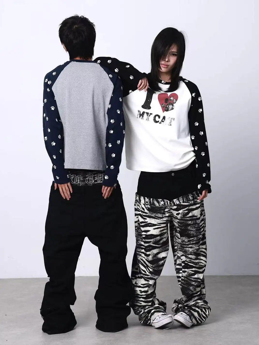 DETW | "I LOVE MY CAT" Printed Raglan Sleeve Tee