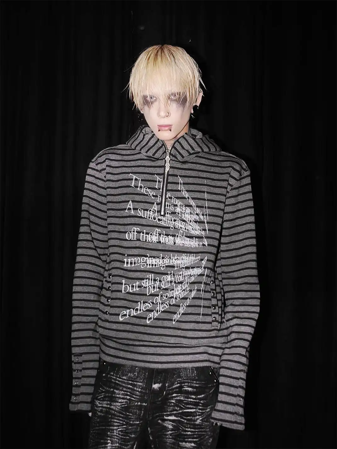 DETW | Slogan Striped Zip-Up Cardigan Hoodie