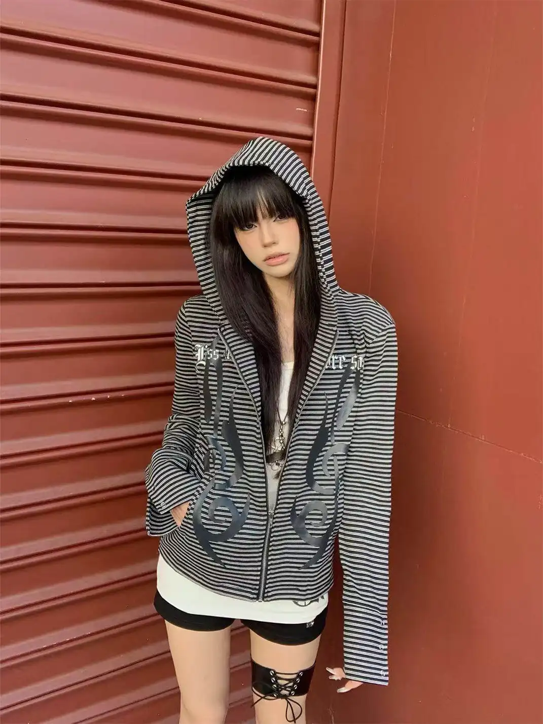 DETW | Note Striped Zip-Up Hoodie
