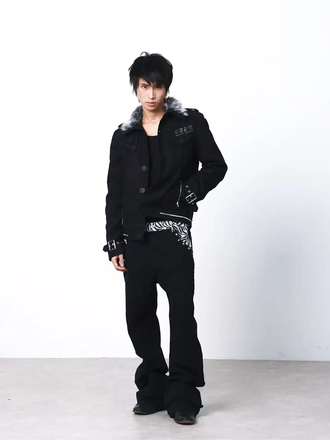 DETW | Single-Breasted Metal Fur Collar Coat