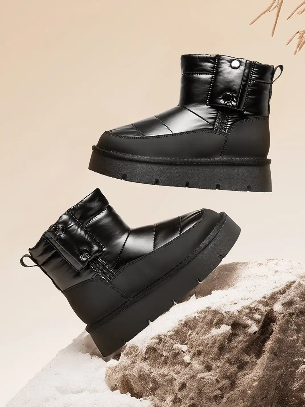 ACUPUNCTURE | Quilted Upper Padded Snow Boots