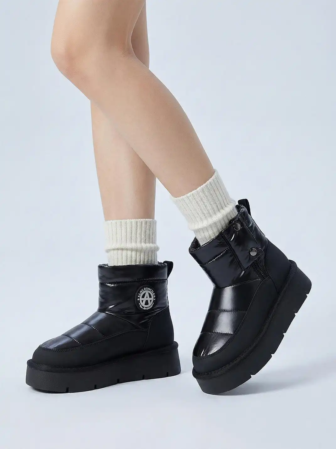 ACUPUNCTURE | Quilted Upper Padded Snow Boots