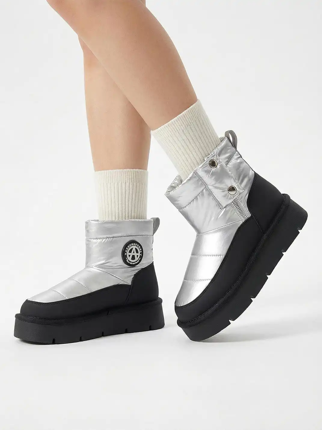ACUPUNCTURE | Quilted Upper Padded Snow Boots