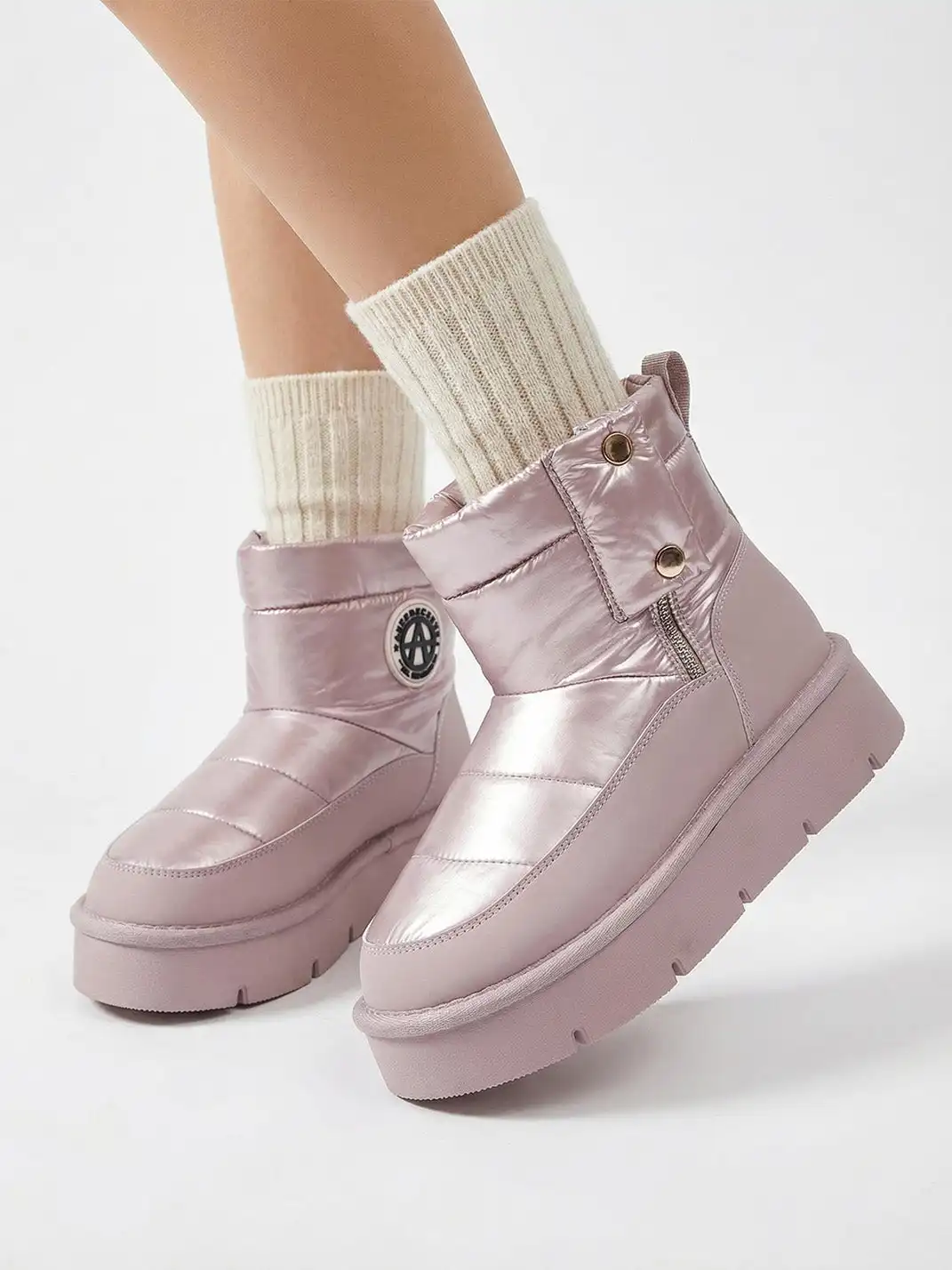 ACUPUNCTURE | Quilted Upper Padded Snow Boots