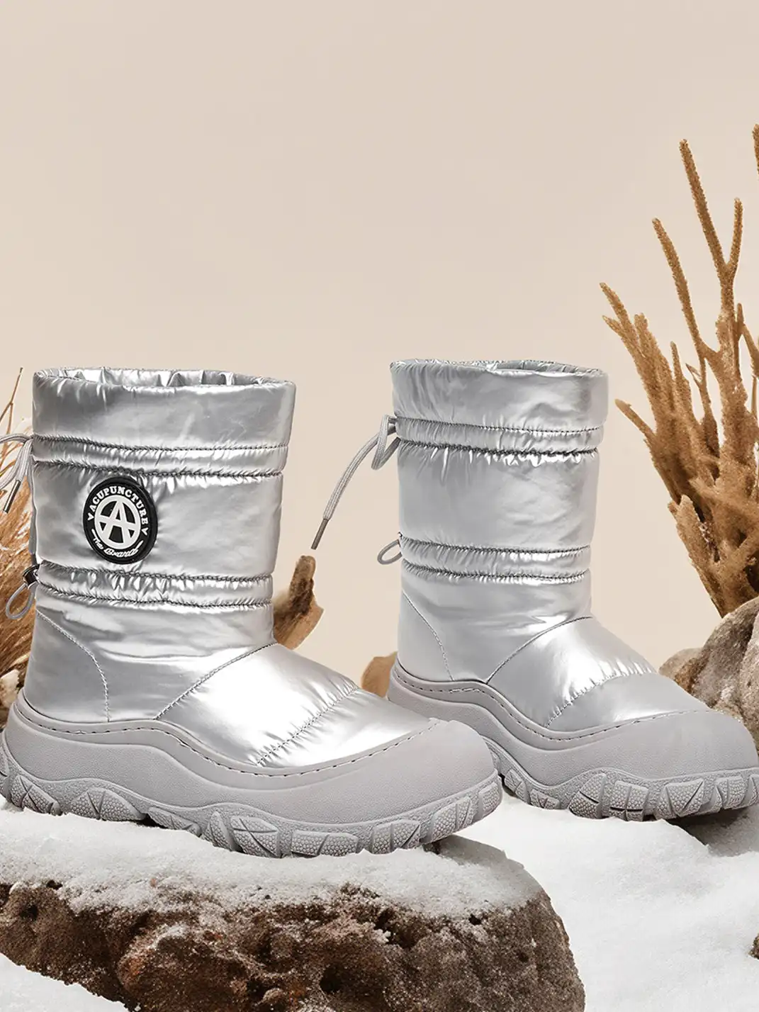 ACUPUNCTURE | Drawstring Collar Shiny Padded Snow Boots