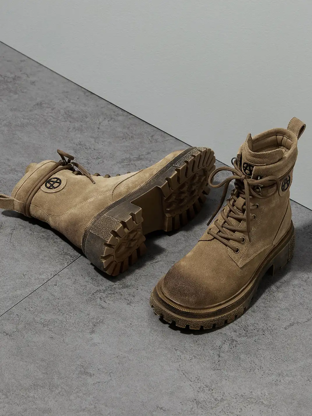 ACUPUNCTURE | British Style Retro Martin Boots