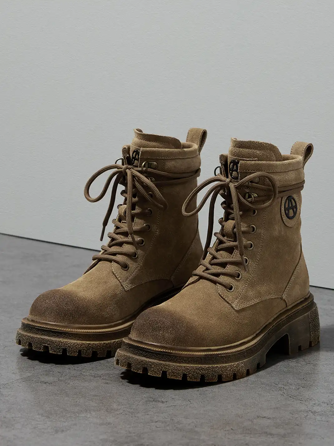 ACUPUNCTURE | British Style Retro Martin Boots