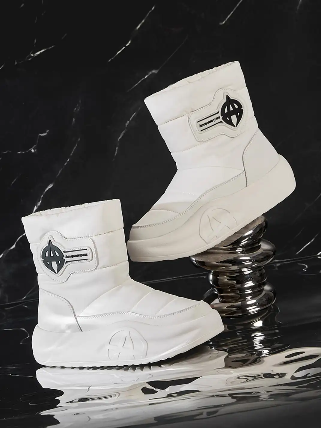 ACUPUNCTURE | Insulated Construction Mid-Calf Snow Boots